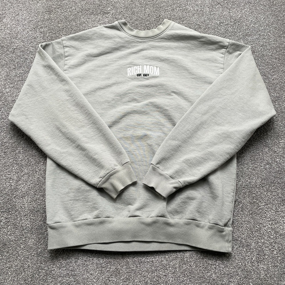 Rich Mom Sweatshirt Adult Medium Gray Sweater Crew Pullover Cotton Ladies‎